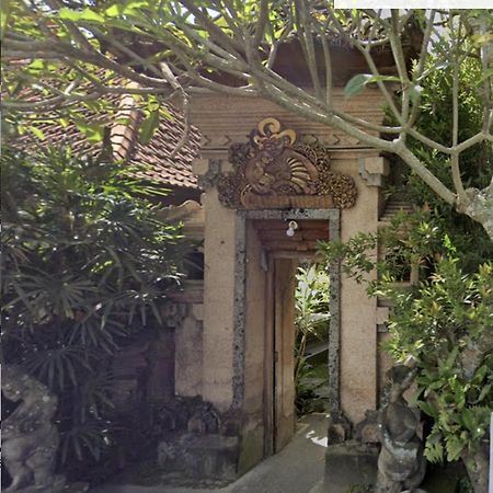 Legong Guesthouse Убуд Екстериор снимка