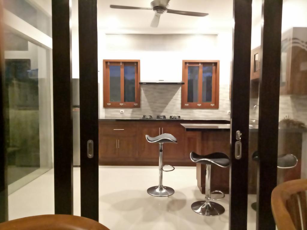 Legong Guesthouse Убуд Екстериор снимка