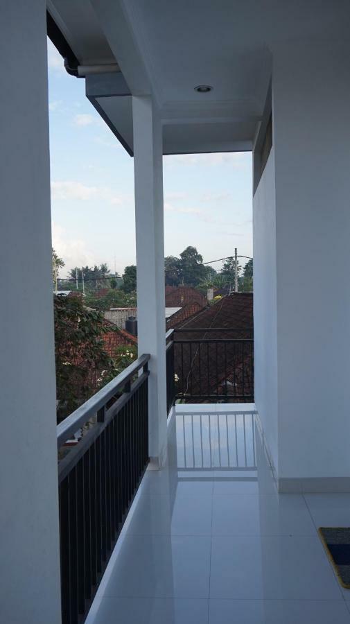 Legong Guesthouse Убуд Екстериор снимка